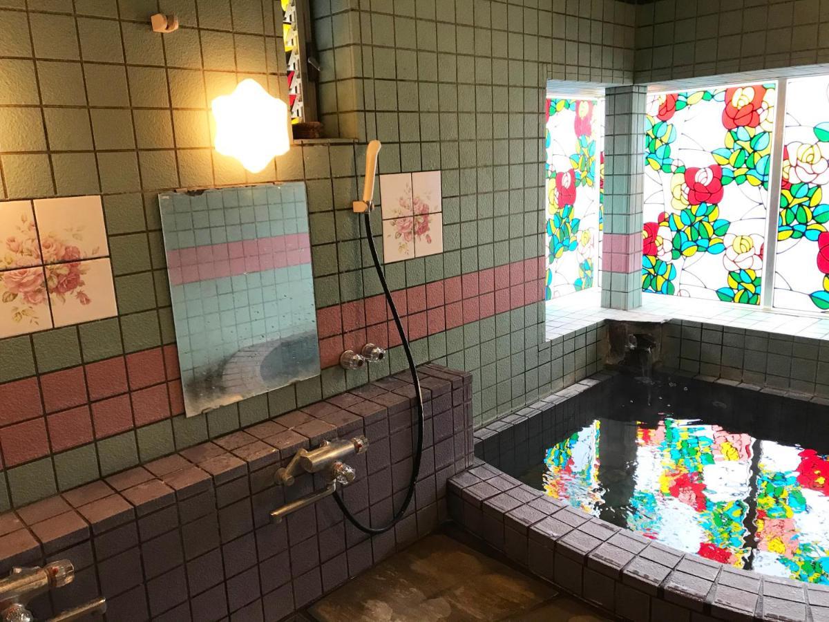 ペンション百万本のバラ "A Million Roses" Hotel ชิโมดะ ภายนอก รูปภาพ