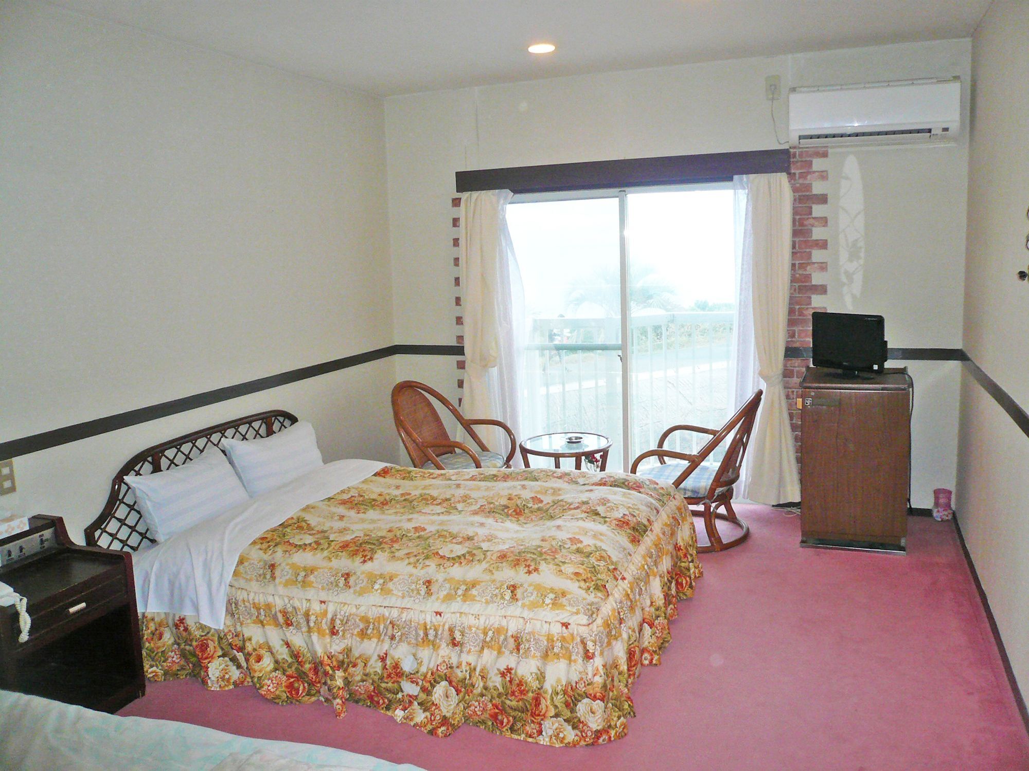 ペンション百万本のバラ "A Million Roses" Hotel ชิโมดะ ภายนอก รูปภาพ
